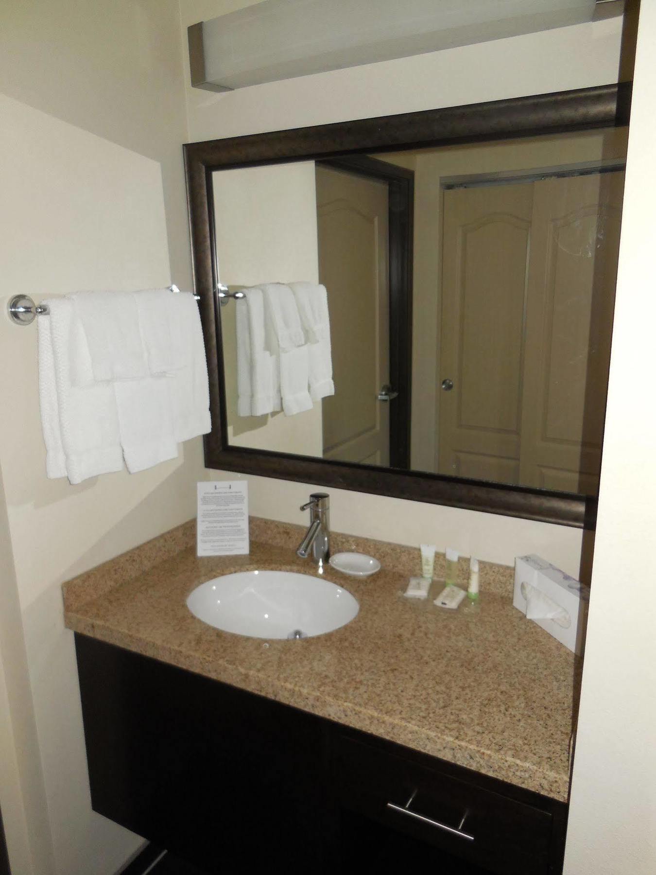 Staybridge Suites Midvale By Ihg Екстериор снимка